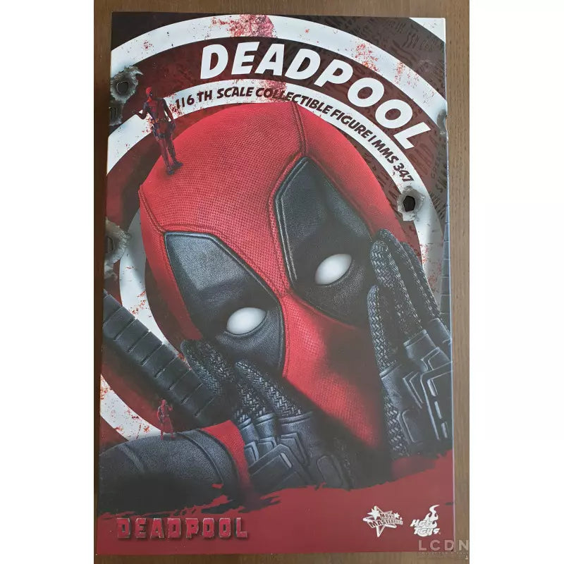 Hot Toys (Deadpool) Deadpool 1/6th Scale Collectible Figure