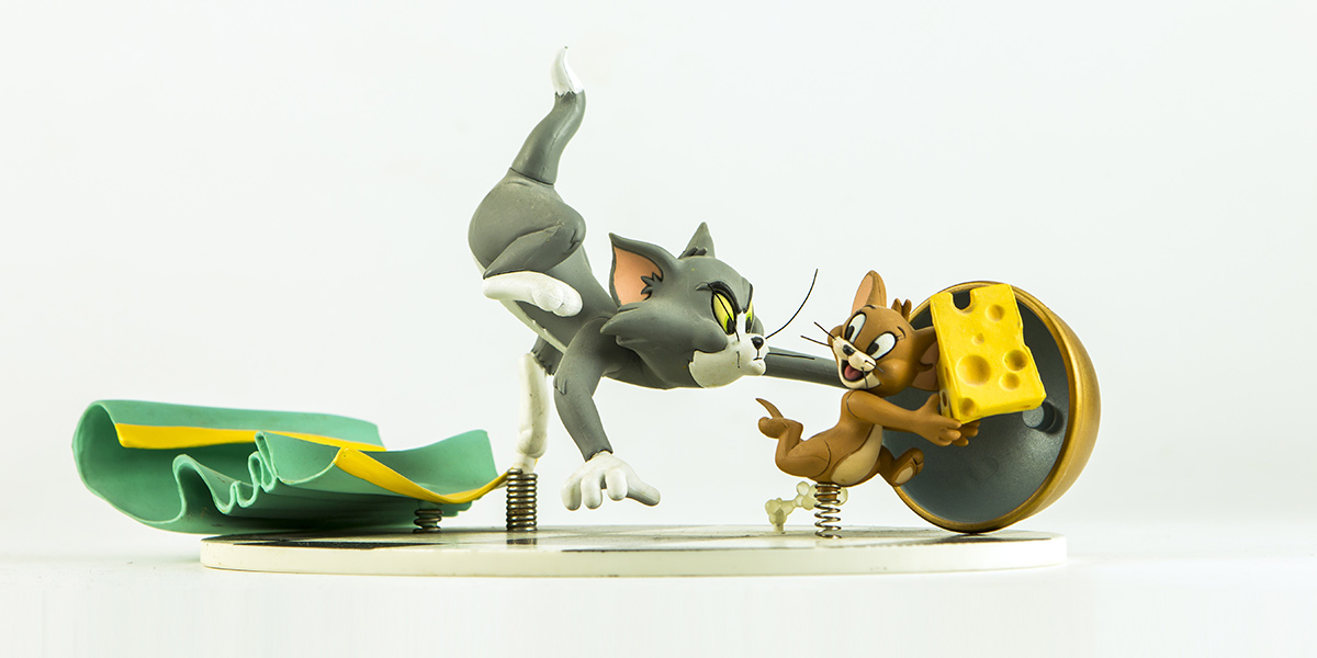 McFarlane Toys Hanna-Barbera Series 2 Tom & Jerry Collectible Figure Set