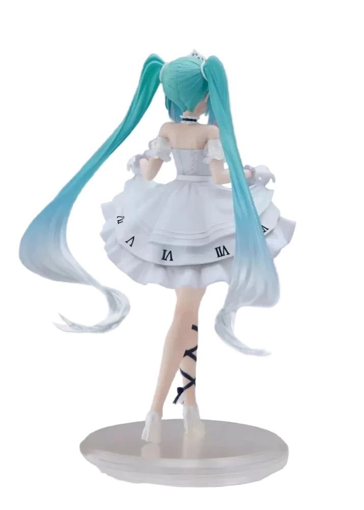 Hatsune Miku Wonderland Figure Hatsune Miku Cinderella China Exclusive Color Taito 18cm
