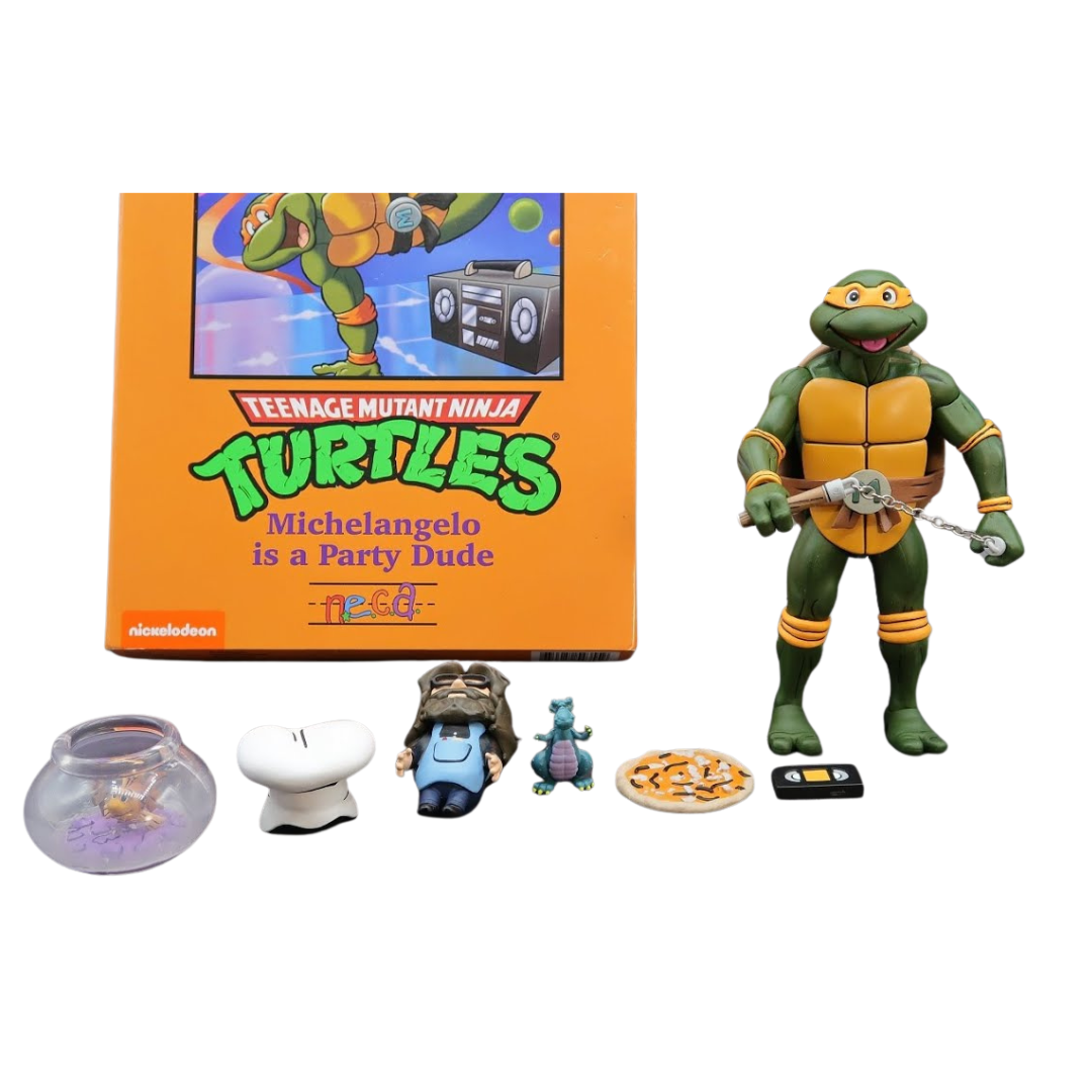 NECA (Teenage Mutant Ninja Turtles) Action Figure Michelangelo is a Party Animal VHS 18 cm